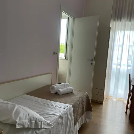 Tiziana 3*