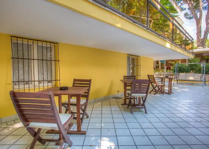 提兹亚娜酒店 酒店